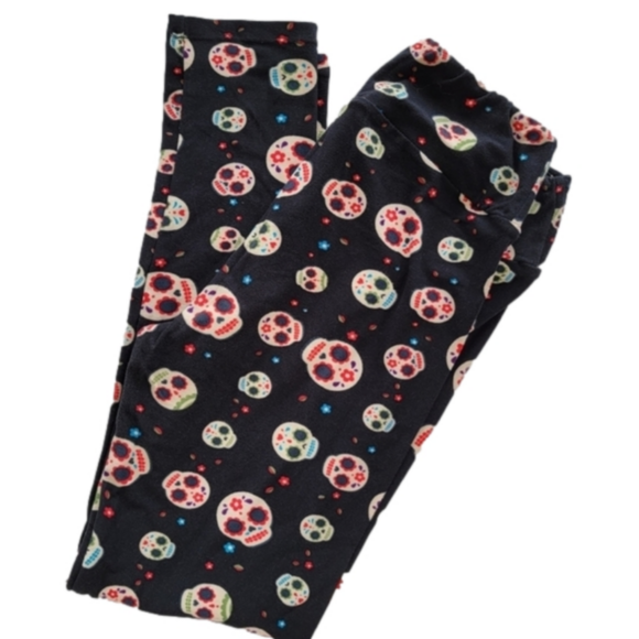 LuLaRoe Pants - LuLaRoe☆ Sugar Skull Leggings EUC